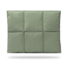 Lightweight Puffy Quilted Magnetic Laptop Sleeve